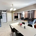 Lumar Homes - Artemissia Φετιγιέ
