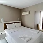 Villa Lumar Homes - Artemissia