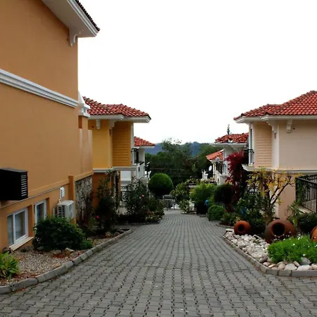 Villa Lumar Homes - Artemissia