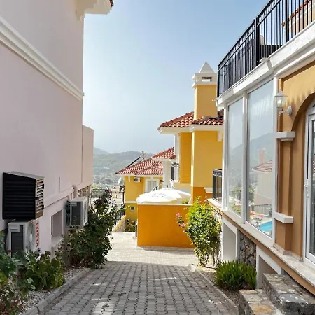 Lumar Homes - Artemissia Villa *