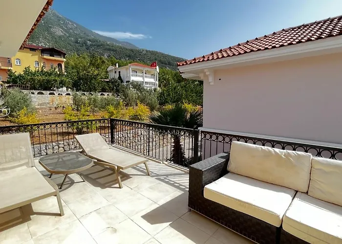 Villa Lumar Homes - Artemissia